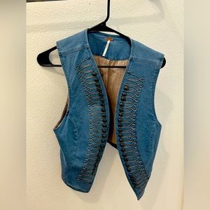 Free people vest